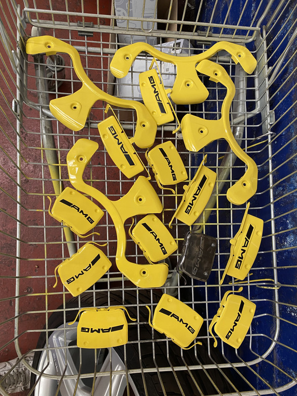 6511DA83-24E0-4573-817F-F588331A2D94