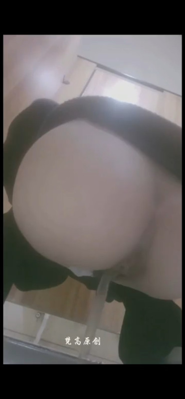 Screenshot 20251114 144859 com estrongs android pop