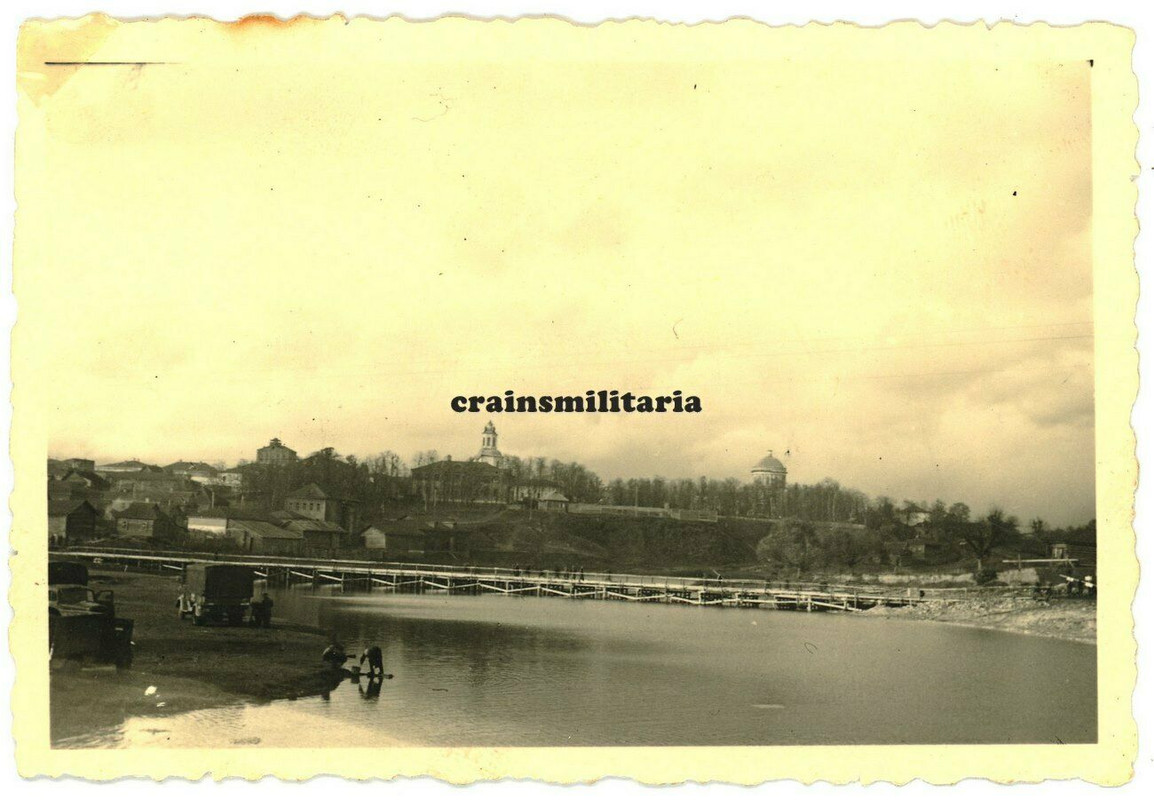 Foto Wolga Brücke orthodoxe Kirche Rshew Rschew Stariza Russland 1942