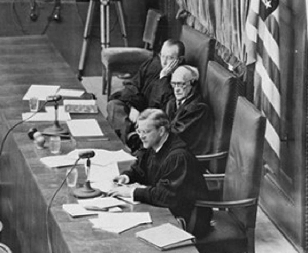 La sala durante el juicio