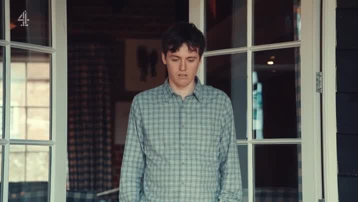 [Image: jqz5l4q4kg7h.jpg]