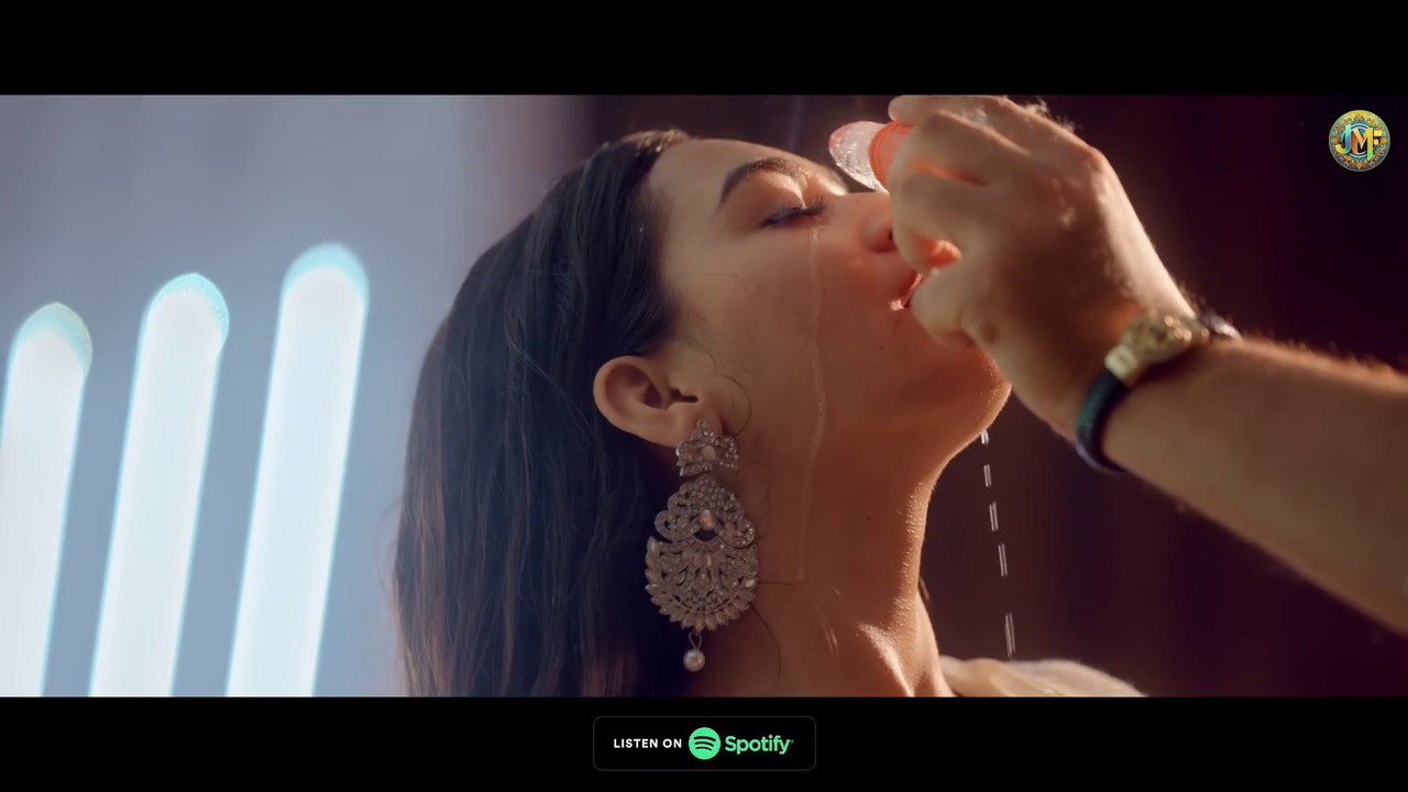 vlcsnap-2025-03-24-00h45m05s007