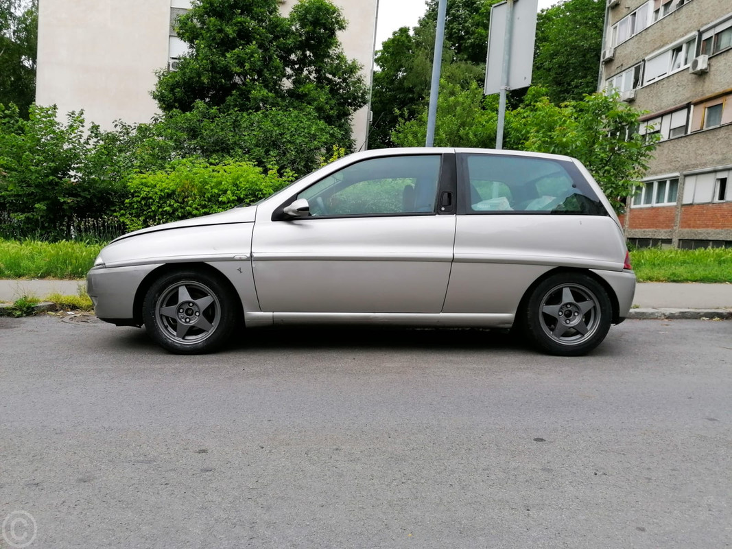 B39C9344-9DF4-4E65-A5A5-BCCE6BB00A4F