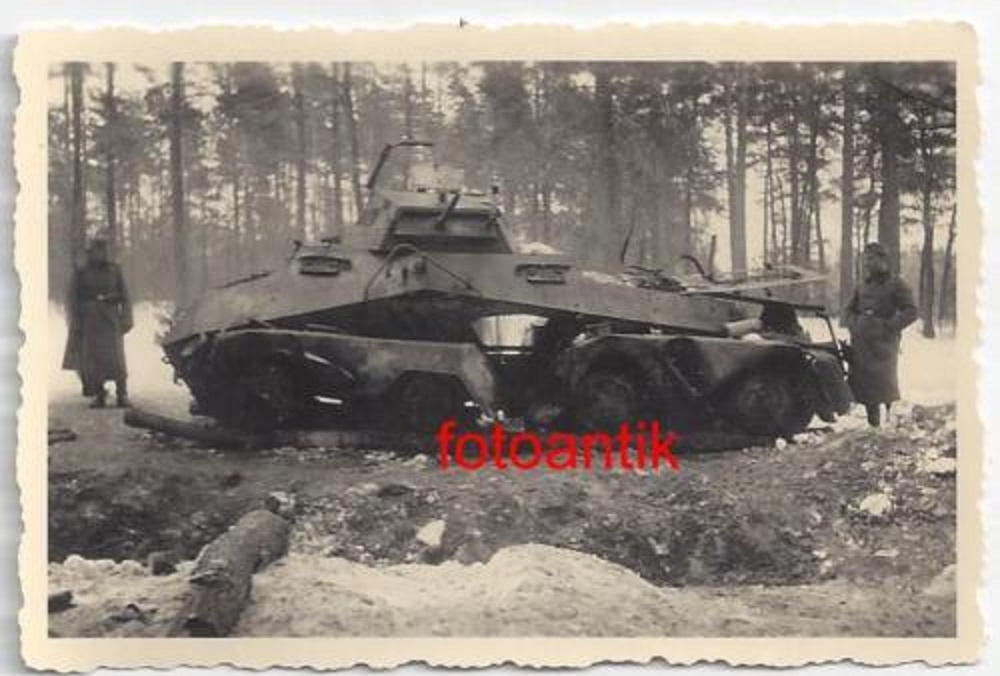 Foto 2 WK, Panzer deutscher Spähpanzer 8 Rad nac