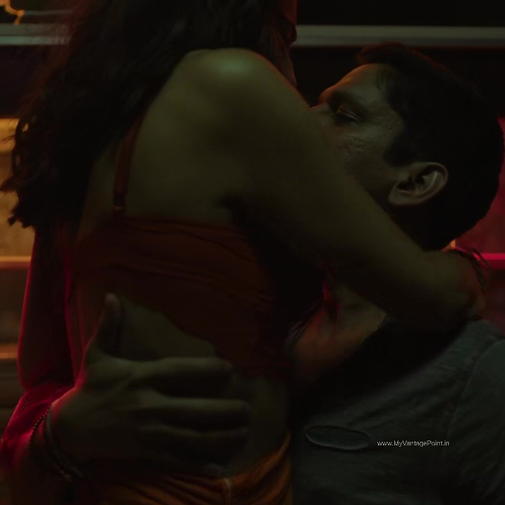 hot-sara-ali-khan-vijay-varma-scene-in-murder-mubarak-2024-movie