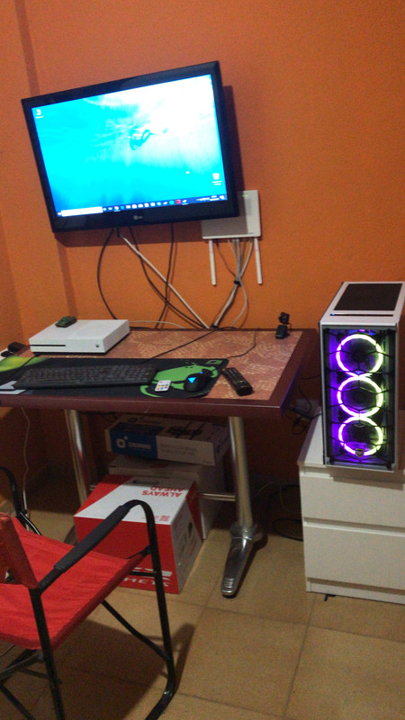 92722741-6820-45F4-83BB-547E3C541936