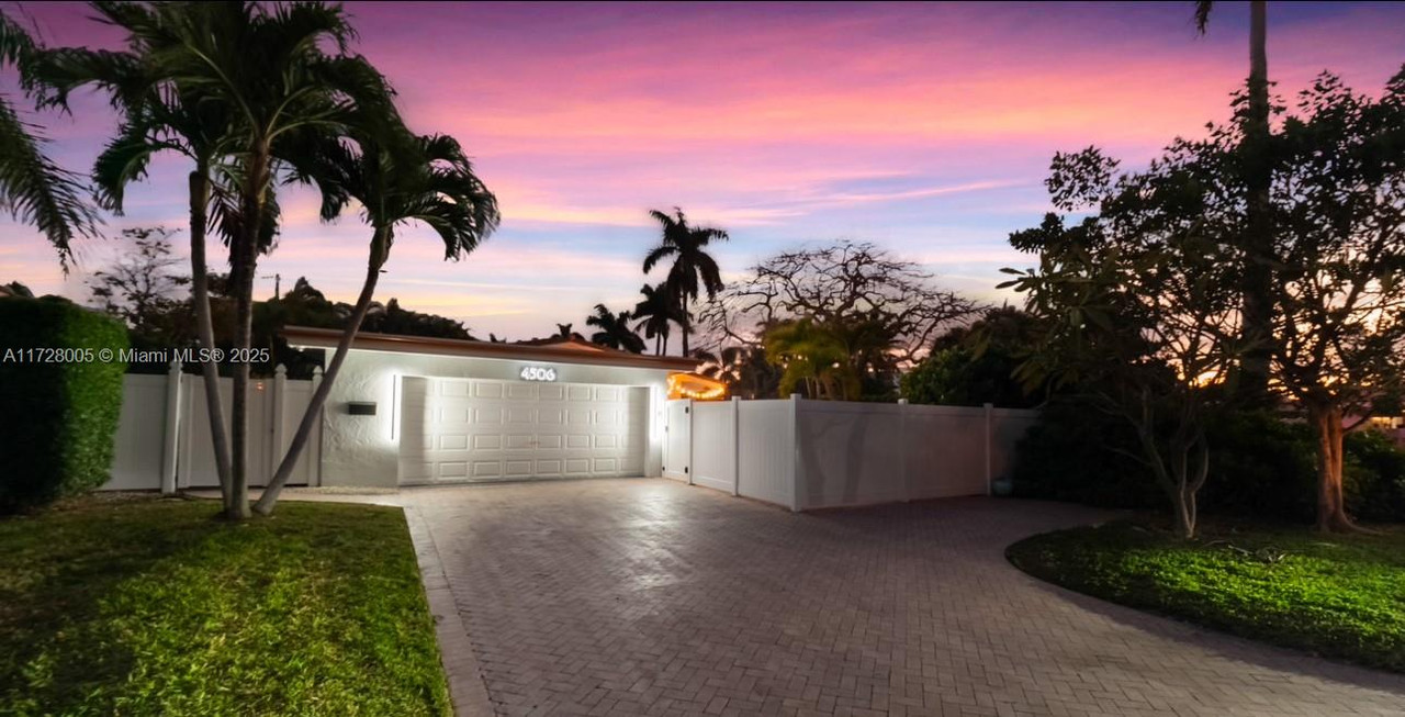 4506 Trade Winds Avenue West, Fort Lauderdale, FL 33308