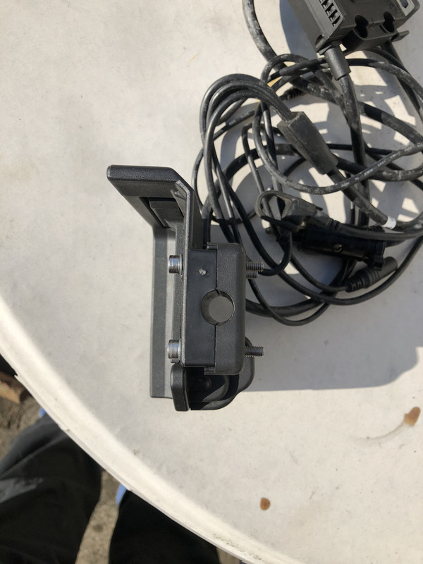 1CBEB5DA-19C5-4F19-9F1F-F6EC716F716B