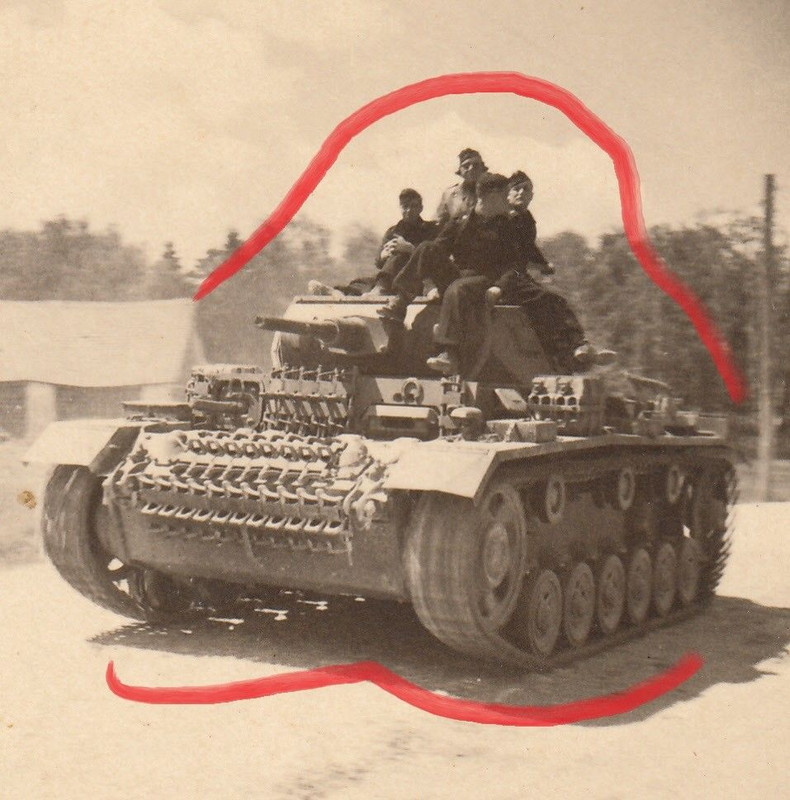 Foto WH Soldat Panzer Tank Einsatz Rußland Vormarsch Panzer III