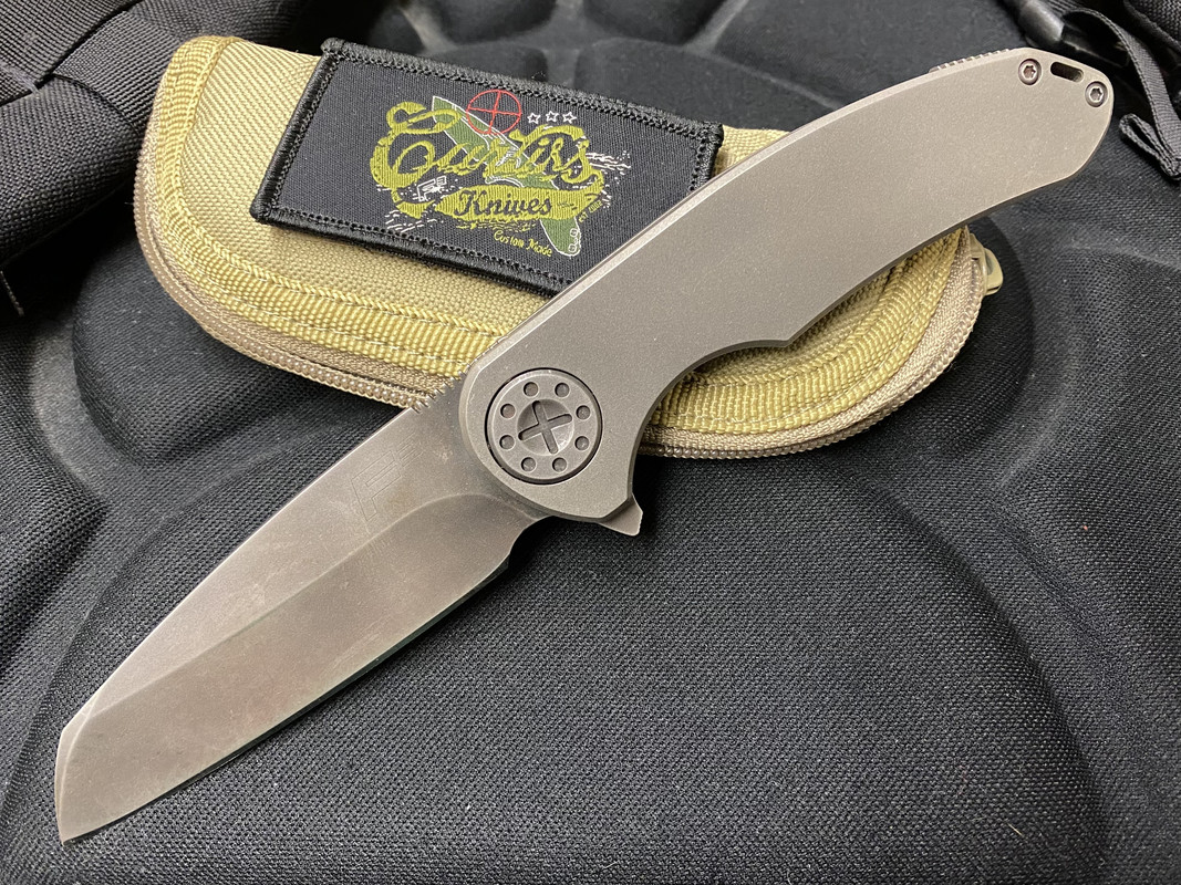 DEB8C913-D5AF-419B-A0D8-CC773E45E6BA