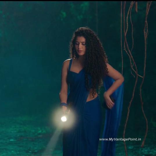 62-Anupama-Parameswaran-as-Lilly-Joseph-in-the-movie-Tillu-Square-2024