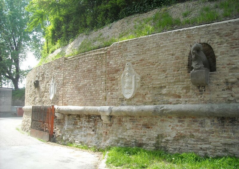300-b-gatta