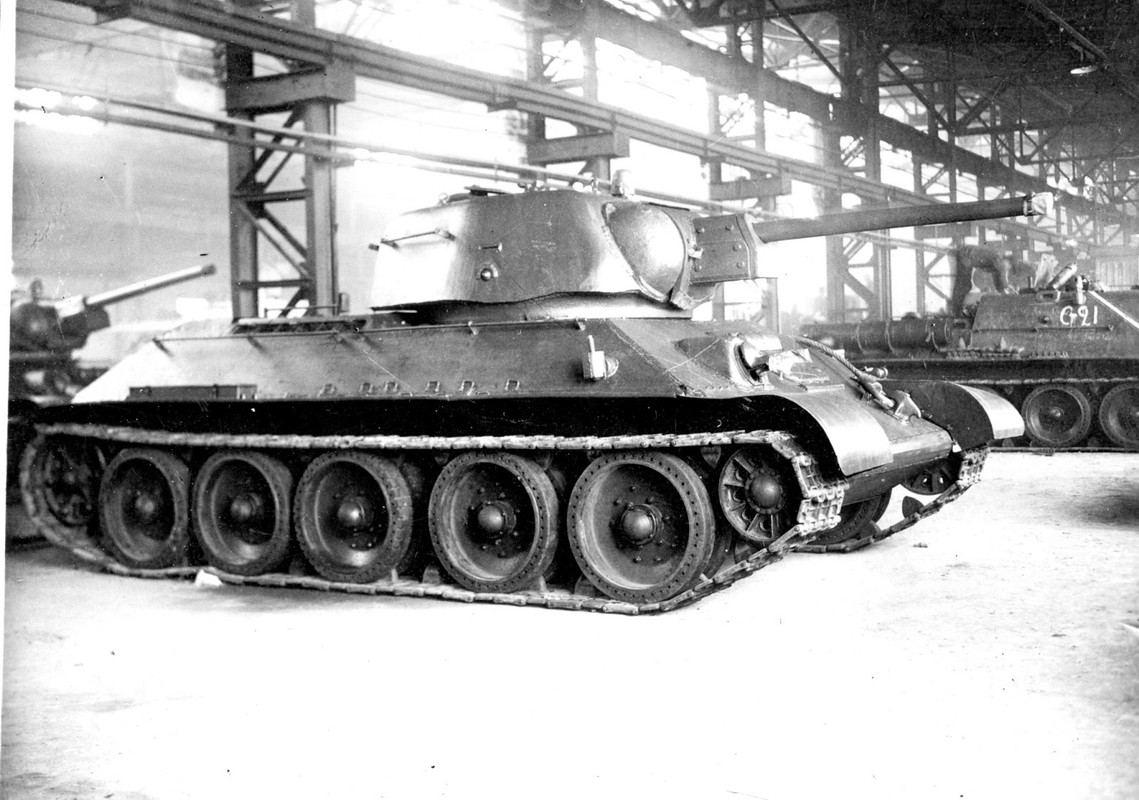 Т-34 со штампованной башней