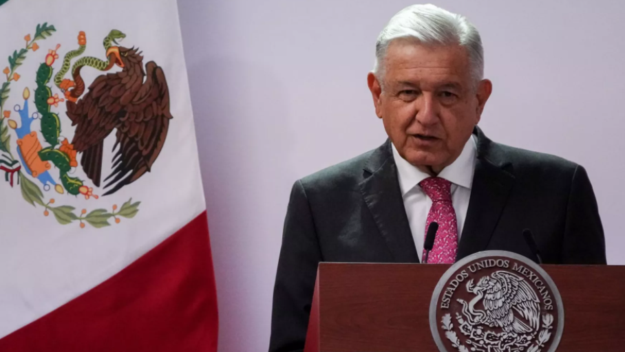 AMLO recuerda a 'El Bronco' en Nuevo León y le mando un abrazo