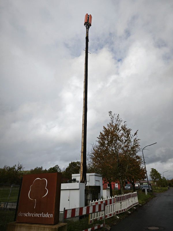 1F85EC2C-52B2-4518-8F9E-92A0DE3992BE