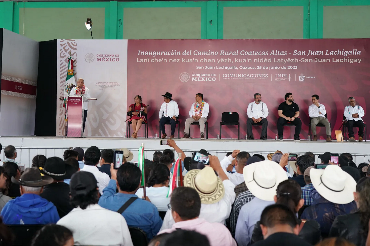 Asegura AMLO que ya no habrá “tapado, destape o cargada”