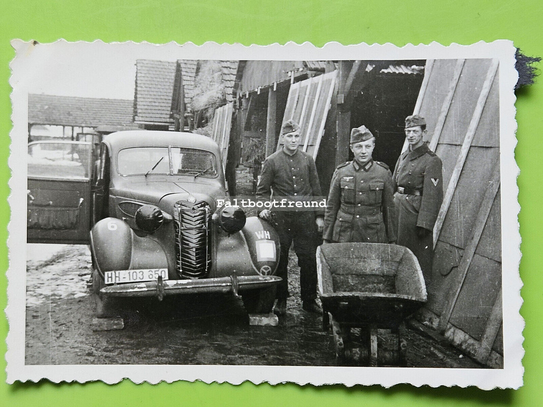 Foto, Pkw der Wehrmacht mit Kühlerfrostschutz