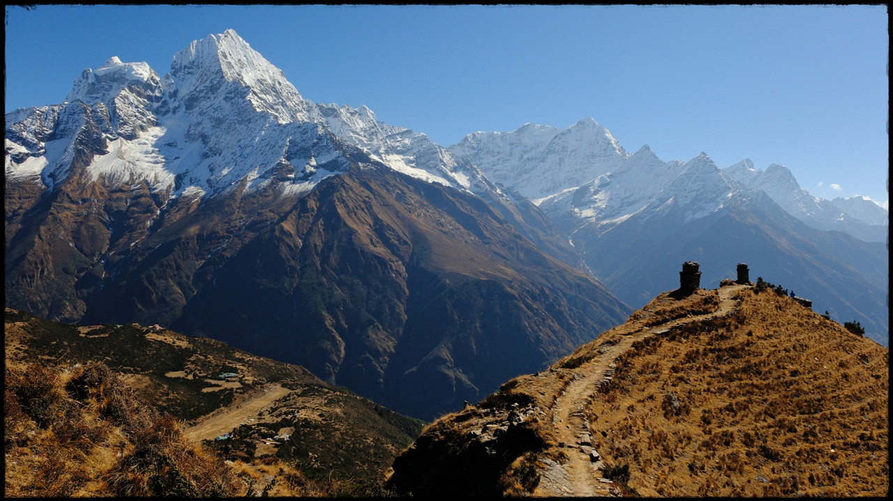 Día 3. Día de aclimatación: Hillary Memorial, Khunde & Khumjung - Everest Three Passes Trek: tres pasos, tres cimas, tres campos base (8)