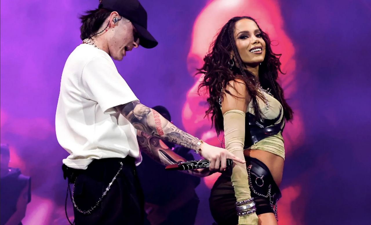 ¿Peso Pluma durmió con Anitta? foto lo revela todo: ¿romance confirmado?