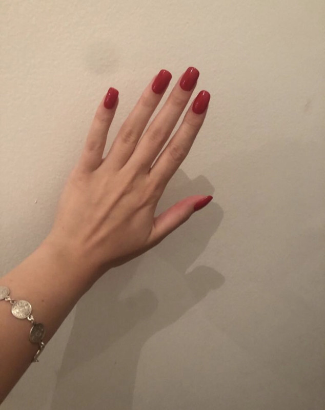 0F620A49-C33E-425F-BBD6-6932AE9119C5