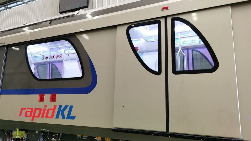 Klang Valley LRT Line 3 (Shah Alam Line)  Length 36km  25 stations