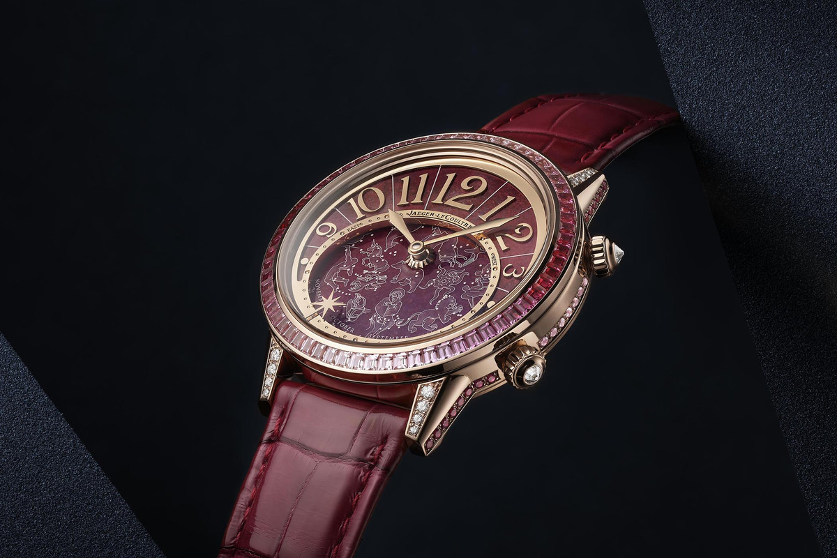 Jaeger-LeCoultre-Rendez-Vous-Celestial-Red-2