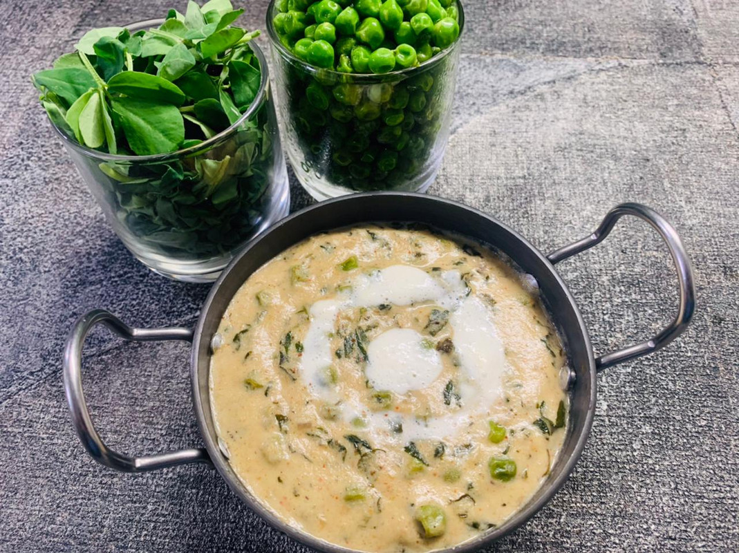 Make Methi Matar Malai