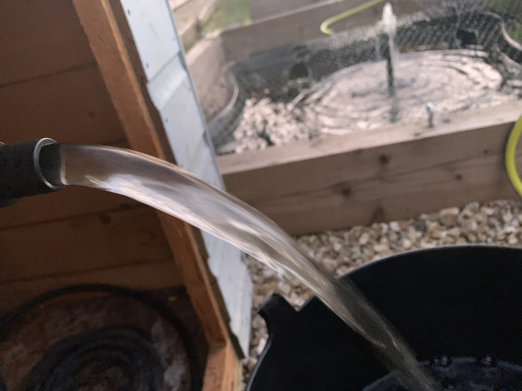 71FE1884-7C84-43D2-BCEB-C28FA2F1982A