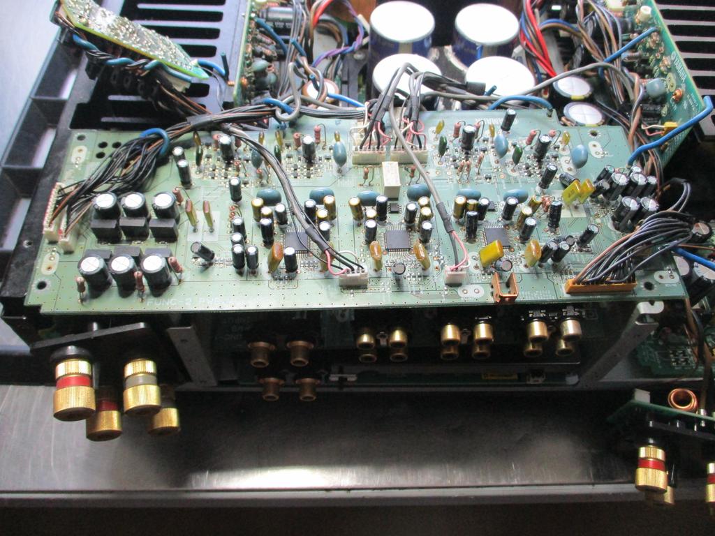 [Bild: Yamaha-A-S1000-Reparatur-001.jpg]