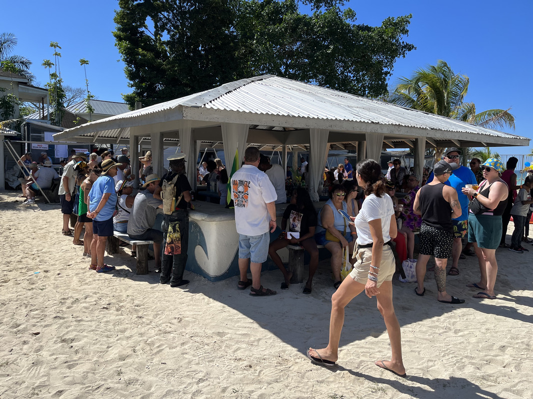 B587AA81-E9F1-4B43-B1F1-9B8E1CB5C825