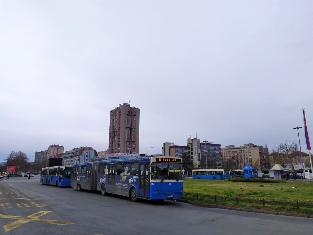 Neobus #796 i Ikača #866