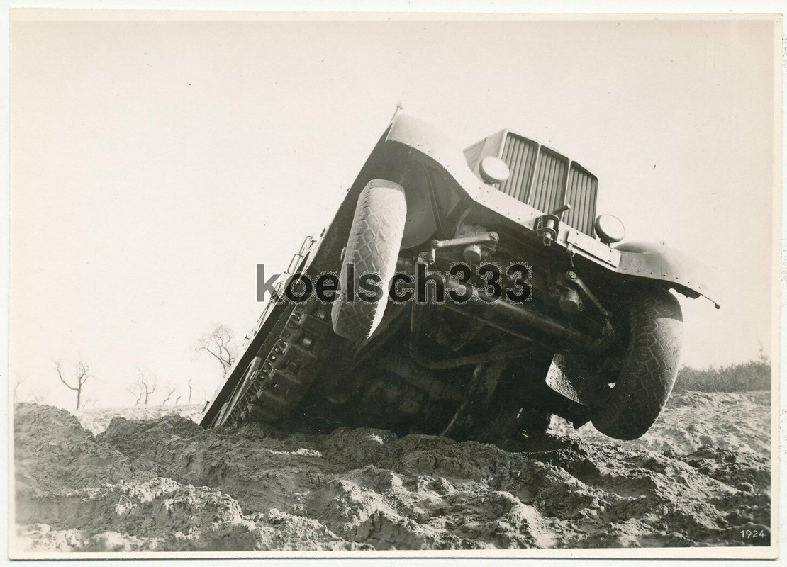 4 Fotos Panzer Halbkette bei der Erprobung im Gelände Sd.Kfz. für die Wehrmacht4