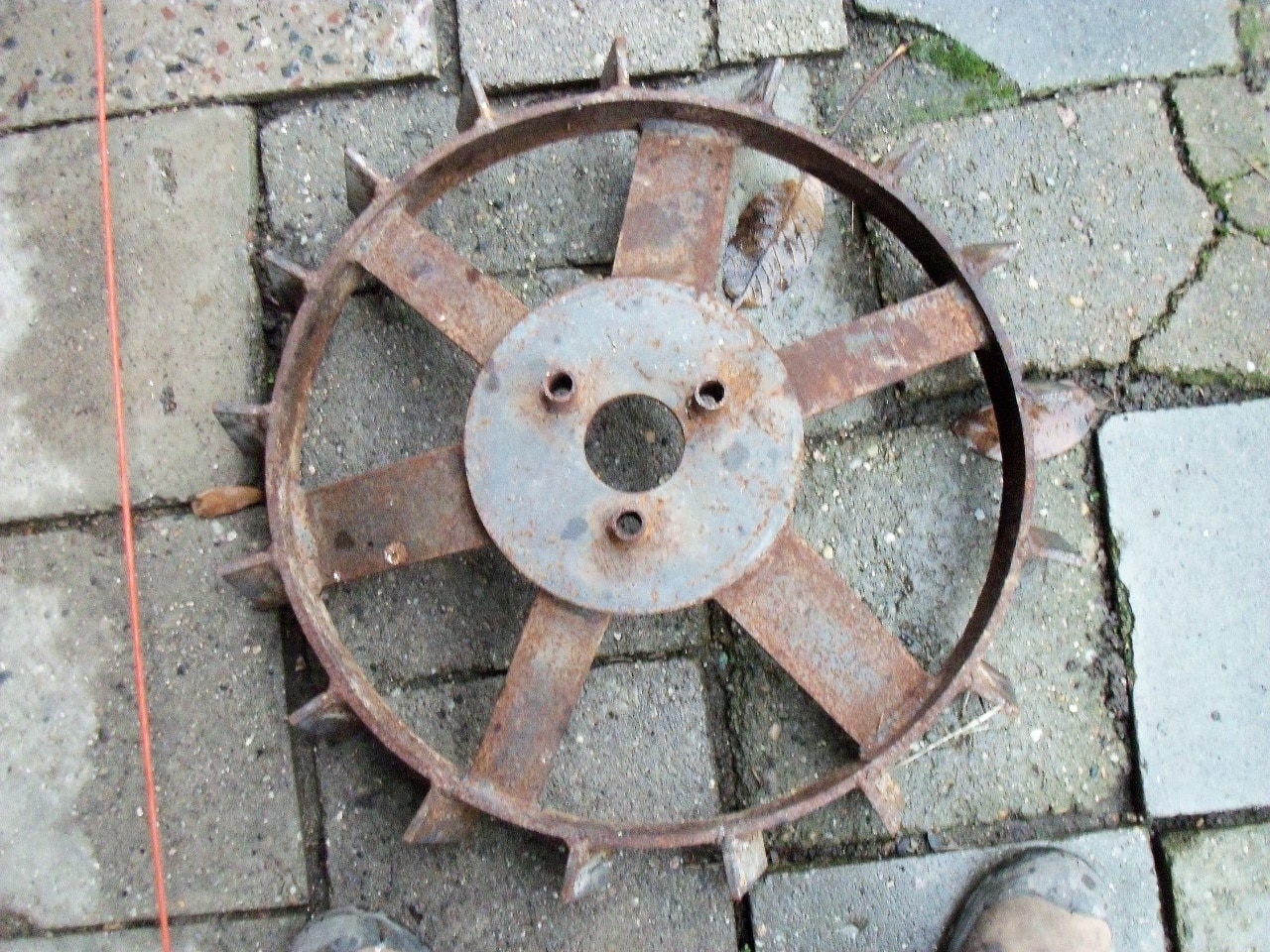 100 0773 — Postimages