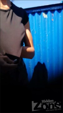 [Image: Voyeur61265101433.jpg]