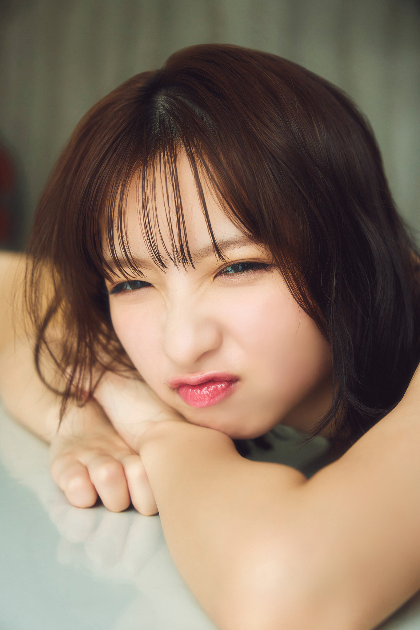 一ノ瀬瑠菜 NO.001「雨の日の過ごし方」 48