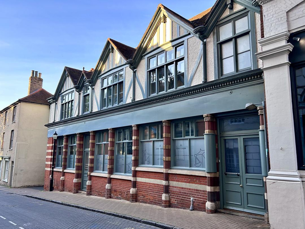 Пёстрая лента. Путешествие по сельским дорогам Англии в мае 2025 г.