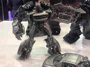 Studio-Series-DOTM-Soundwave-02