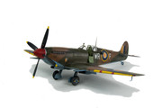 AVION - Spitfire LF Mk.IX, 40 Sqn. SAAF-Eduard, 1/48 Spit-saaf-04