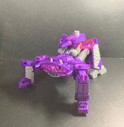 Cyberverser-Deluxe-Optimus-Prime-18