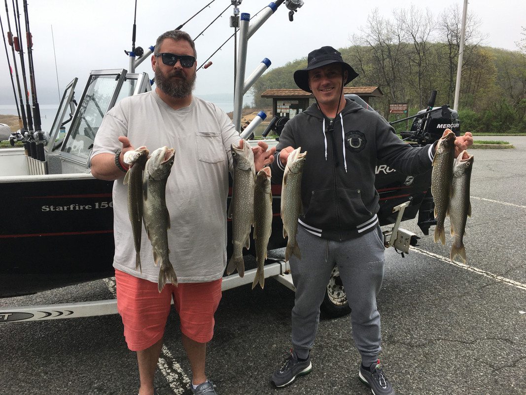 8B71561B-CE6C-4E7D-AFC5-CC2BA05BB9CD