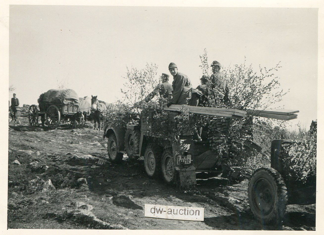 Gebirgsjäger Fahrzeug mit Anhänger