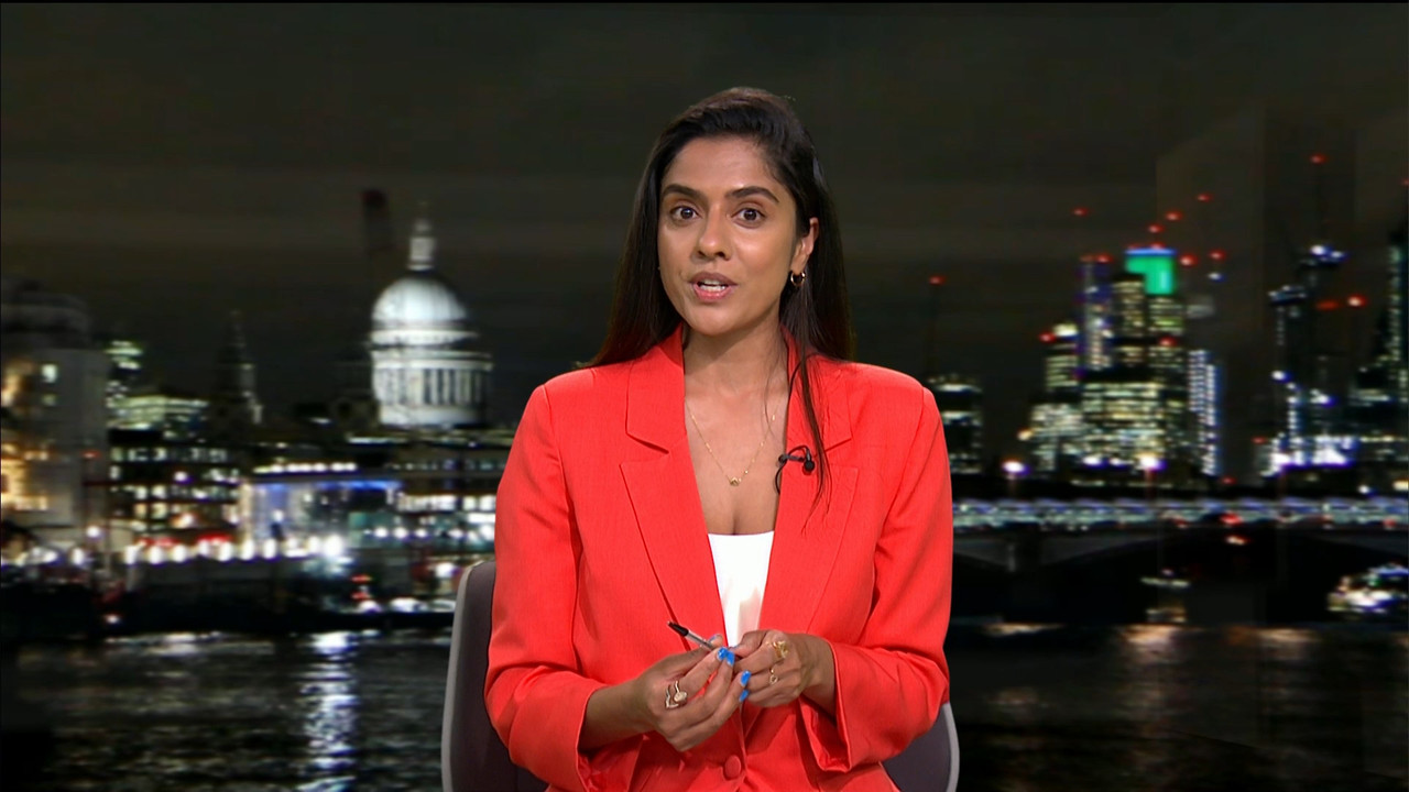 ITV News London_20220627_22302245.ts_snapshot_09.45.873