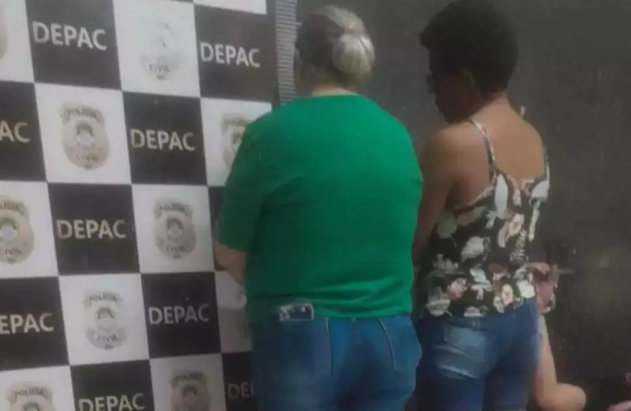 Servidoras detidas na Depac Cepol (Foto: Divulgação/GCM)