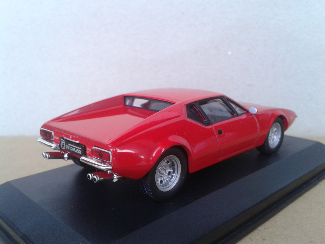 1973 De Tomaso Pantera GTS (Ixo - nº 28 Dream Cars) (5)