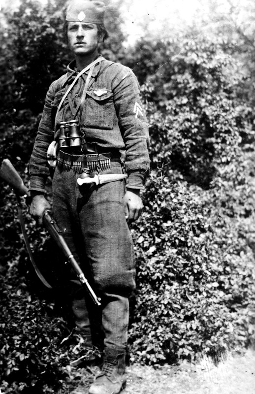 [Слика: Chira-2-copy.jpg]