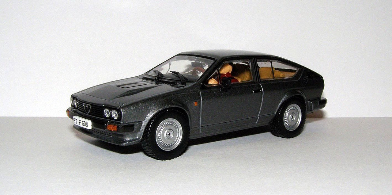 1980 Alfa Romeo GTV 6 2.5 (Series 116) (Universal Hobbies for GE Fabbri 007#73) 1