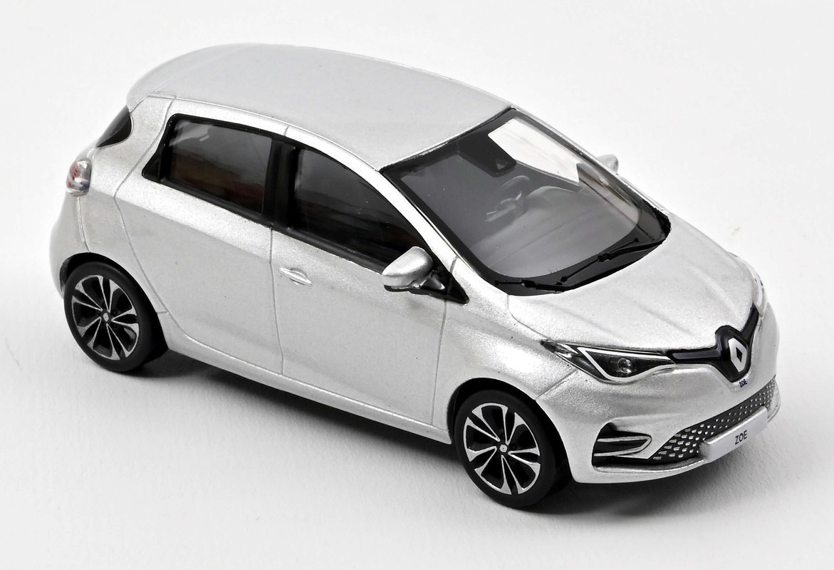 517564_Renault Zoe ZE50 (2020, Highland Grey)_A