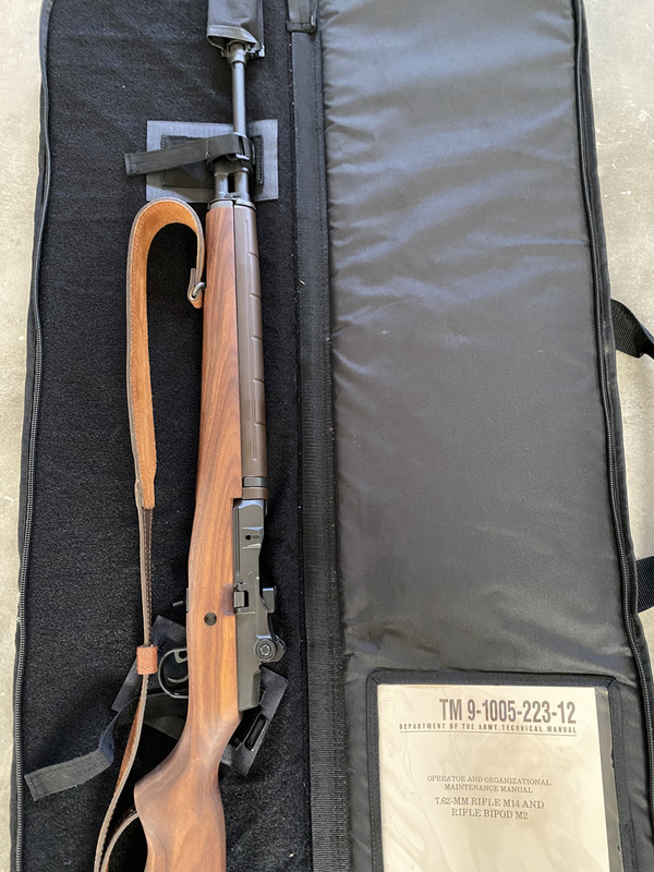 1BED035C-CA90-4D88-B552-42174056E9BE