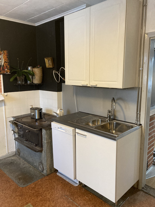 0F6763A9-F46A-415A-BCE4-D6F874626E87