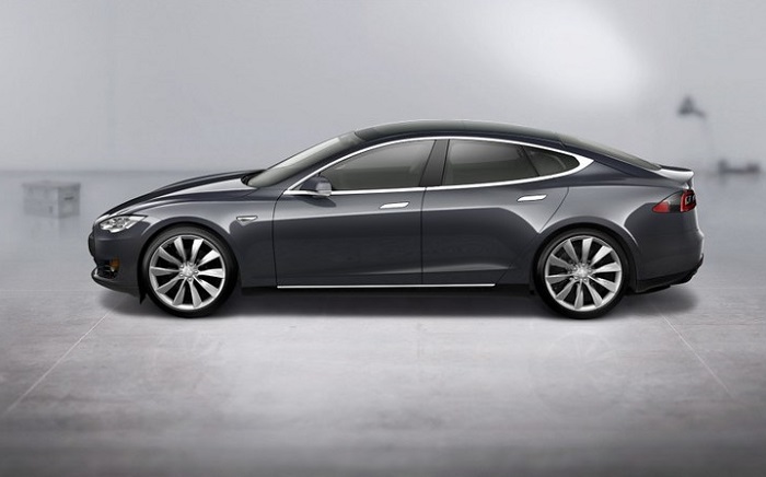 Tesla Model S 2013